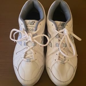 New balances 608 size 9.5!
